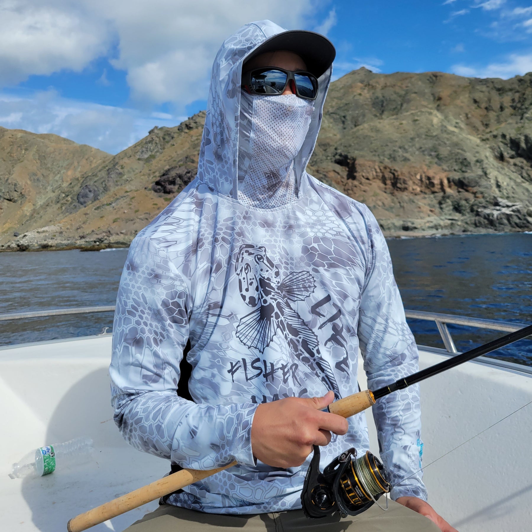 UPF 50+ Long Sleeve Shirt with Hood and Facemask Blue Scale / Small